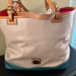 Dooney and Burke tote bag